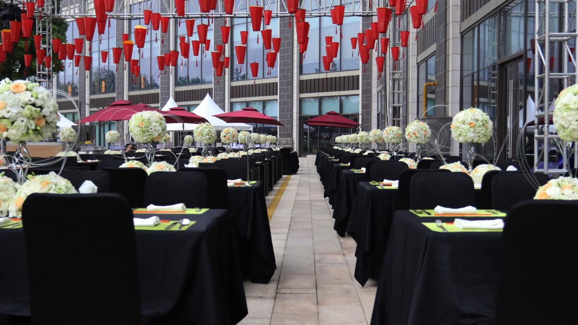 Intercontinental Nantong By Ihg-Best View Of Yangtze Exterior photo