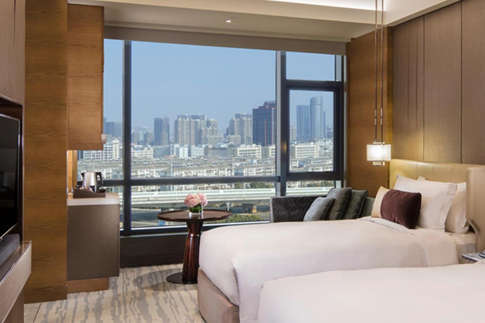 Intercontinental Nantong By Ihg-Best View Of Yangtze Exterior photo